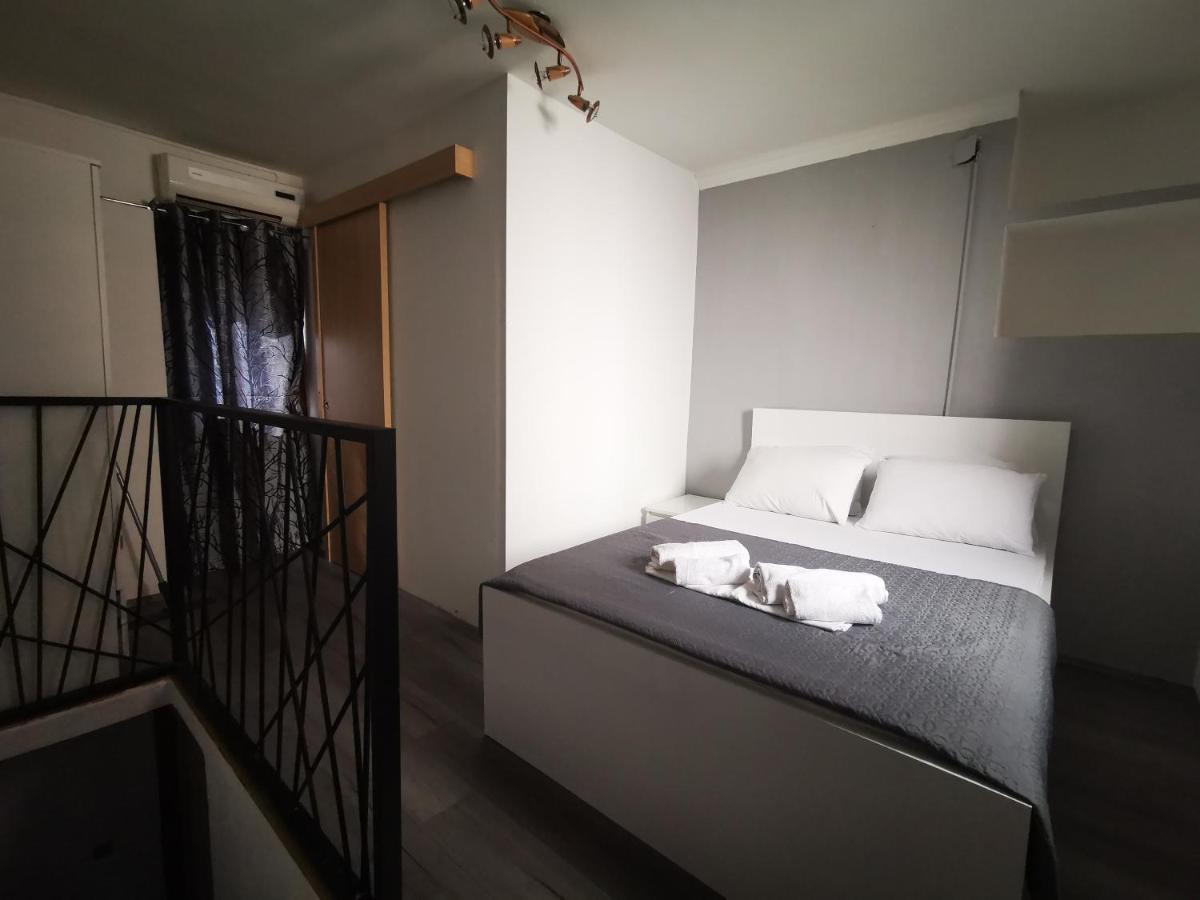 Rooms Pama Split Bagian luar foto