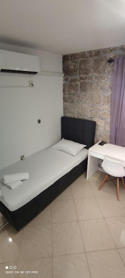 Rooms Pama Split Bagian luar foto